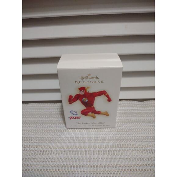 2009 Hallmark Keepsake The Flash Fastest Man Alive Christmas Ornament DC Comics - Picture 1 of 9